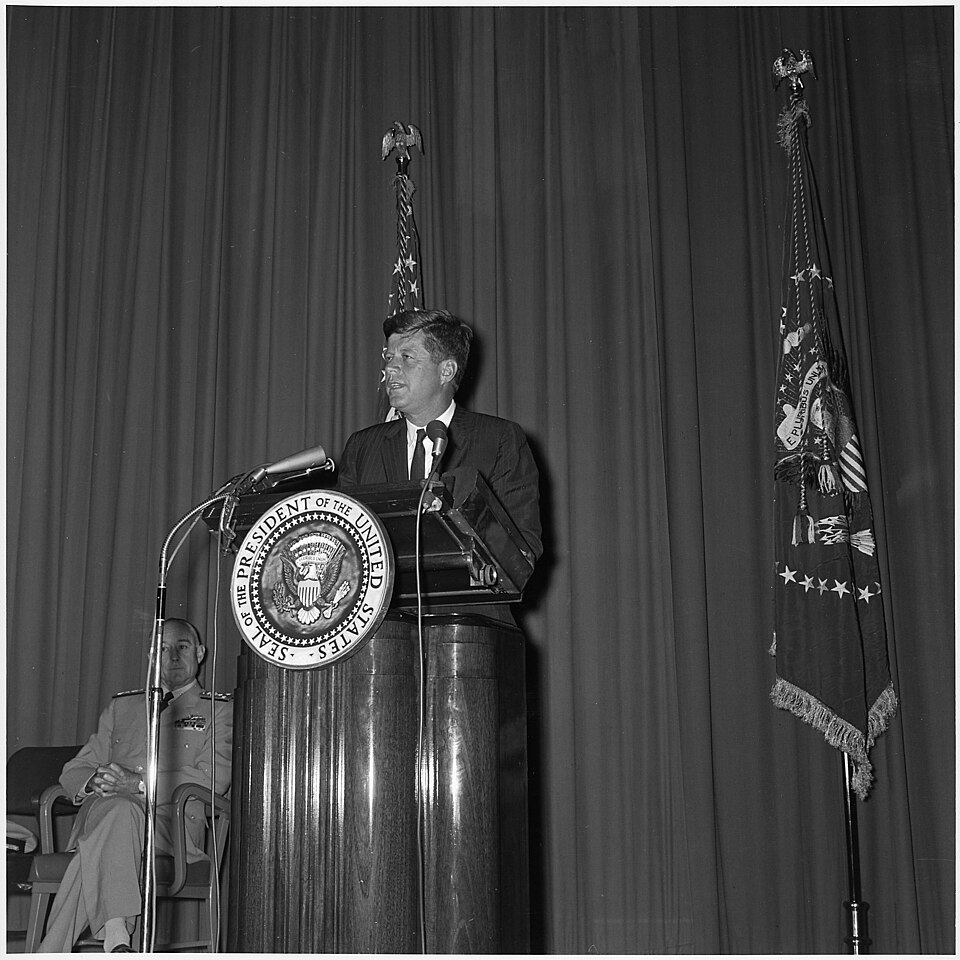 USA osariikide peaprokurör korraldab kampaania New Yorgi kolleegi vastu