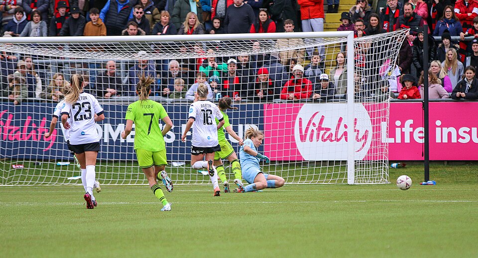 England's Ella Toone opens up about grief and football in new BBC documentary