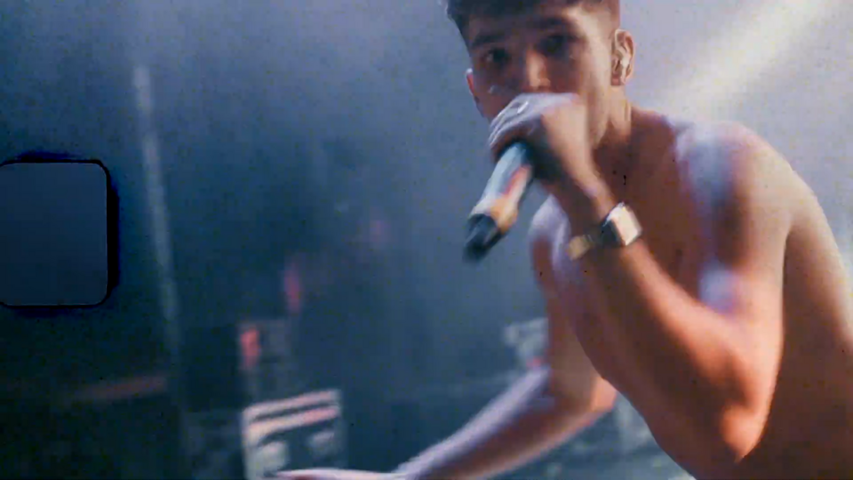 Pluuto andis kontserdi R2 minilaivil koos Kerman Keerdi