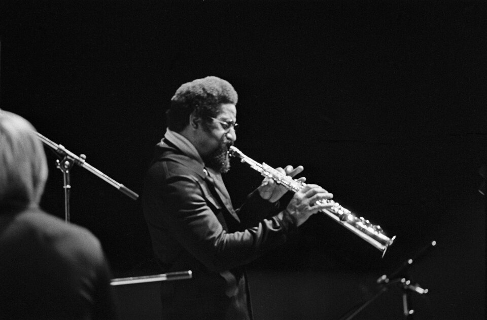 Jazz legend Sonny Rollins dies at 95