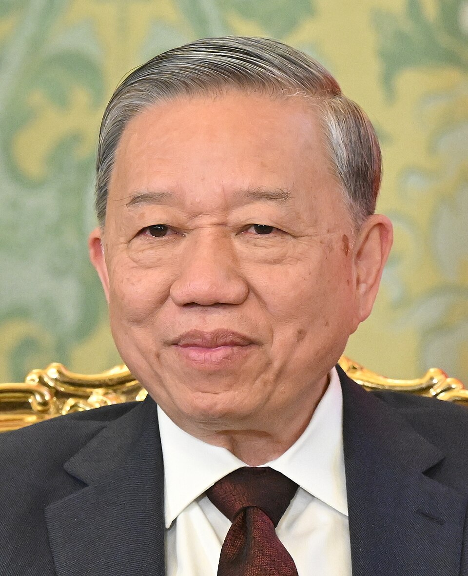 Вьетнамский лидер усилил власть единогласным голосованием