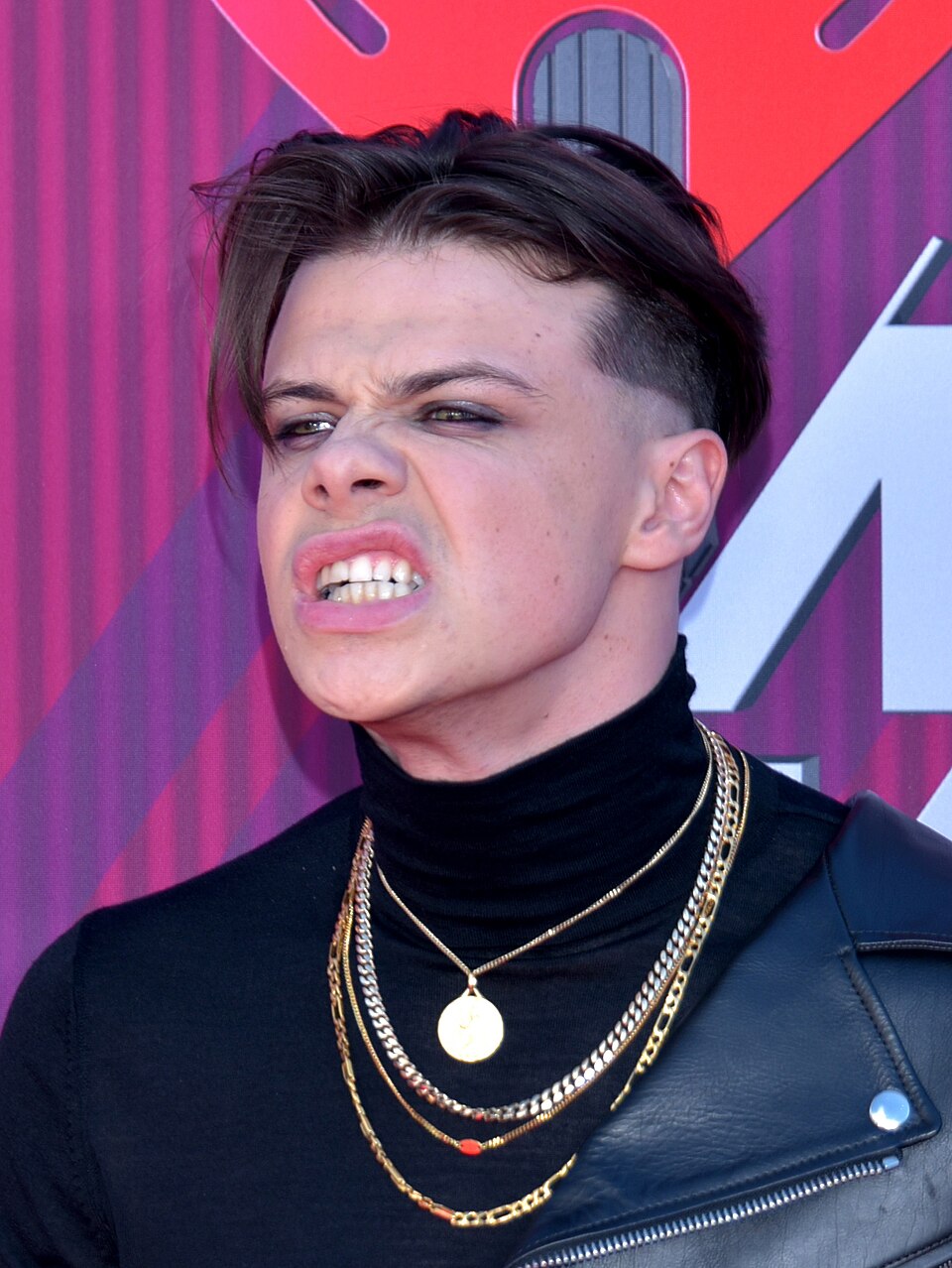 Yungblud'i Dublin kontsert liigutas tuhandeid fänne pisarateni